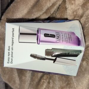 Clinique Easy Eye Duo - Black and Purple